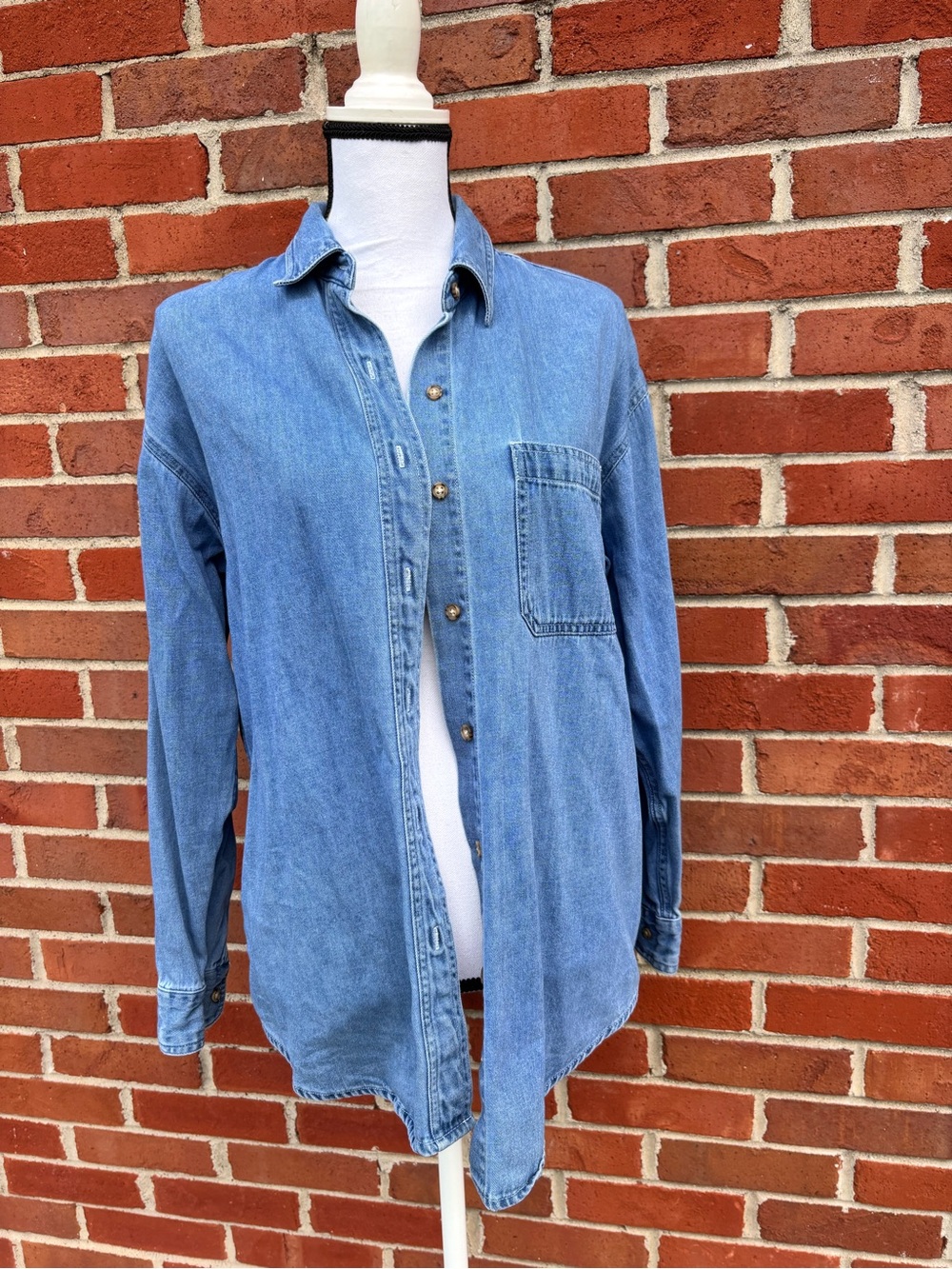 Vintage 90s Arizona Medium Wash Denim Casual Button-Up Shirt Womens Medium